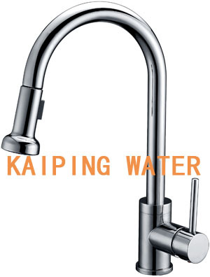 Single Handle Pull-down Kitchen Faucet