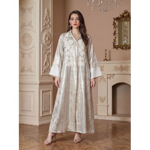لباس ابایای لوکس گلدوزی شده