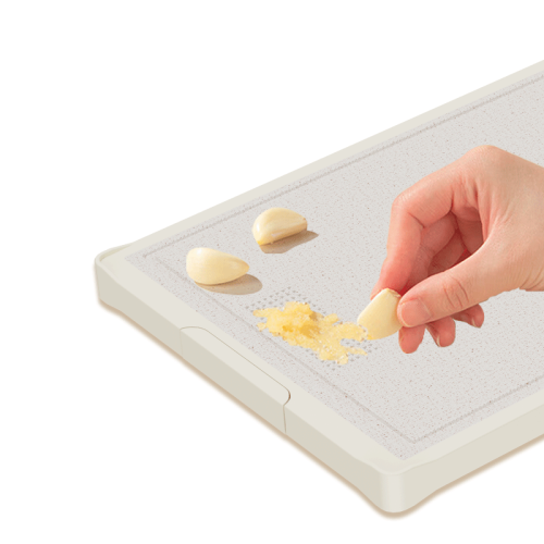 Двухпавярховая высечка тытана