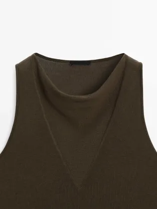 Women's elegant,versatile and high-end commuting style sleeveless T-shirt vest