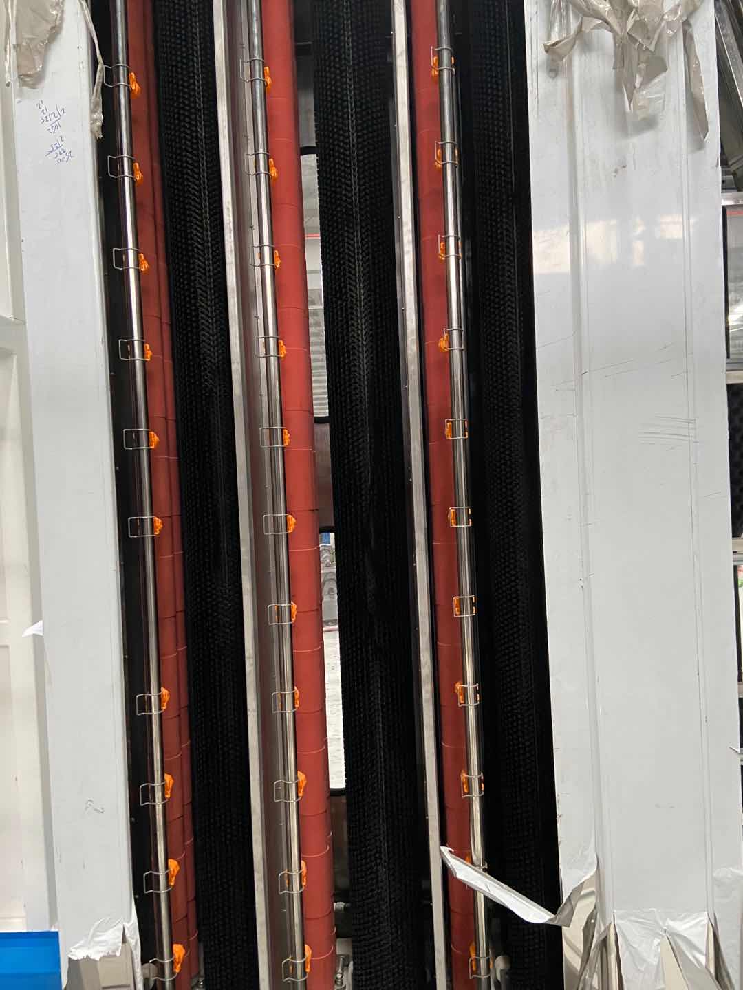 brush of insulating glass line