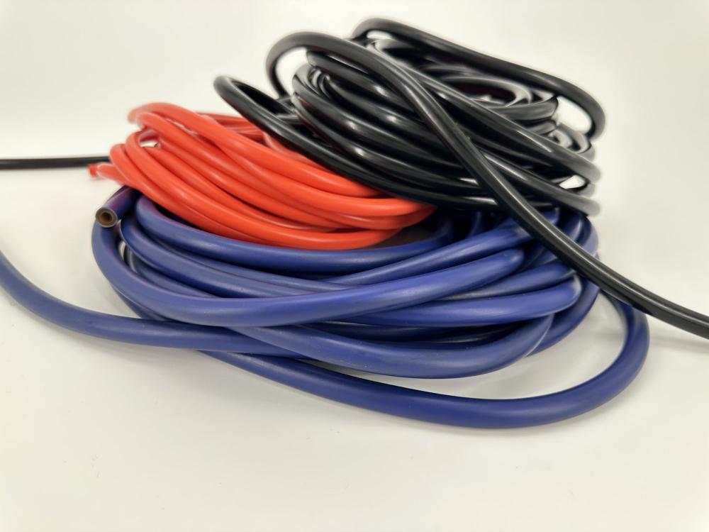 Solid color latex tube