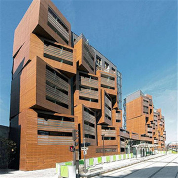 Wood design wallboard made with phenolic panel