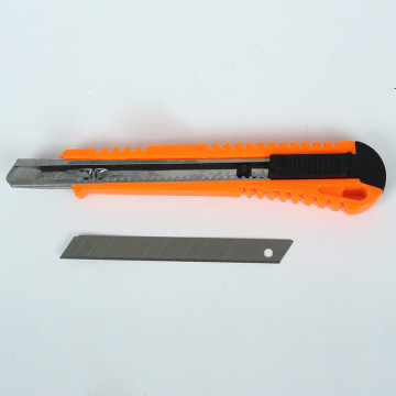 Portable removable box cutter