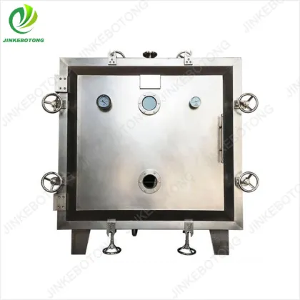 Pesticide intermediate vacuum dryer
