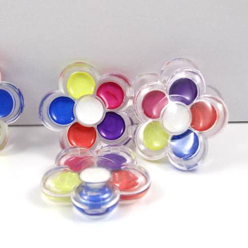 Flor com seis cores diferentes Kids lip balm