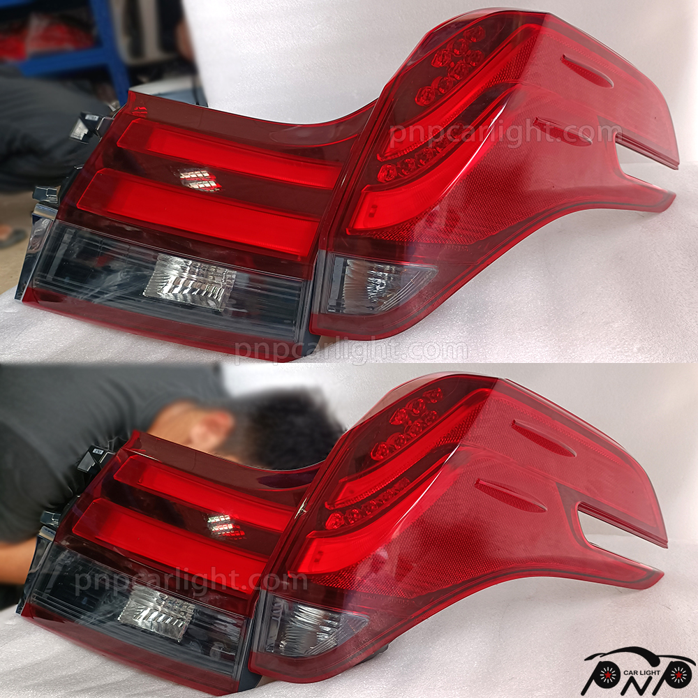 Toyota Alphard Tail Light