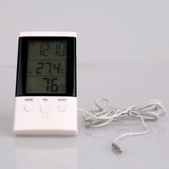 TEMPERATURE HUMIDITY THERMOMETER