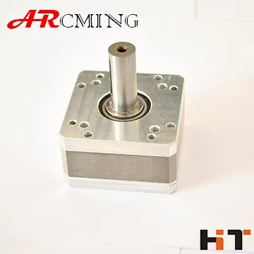 High accuracy harmonic speed reducer