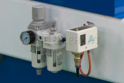 Blue Elephant ELE1325-4s Wood CNC Router for Bed Designs and Furniture