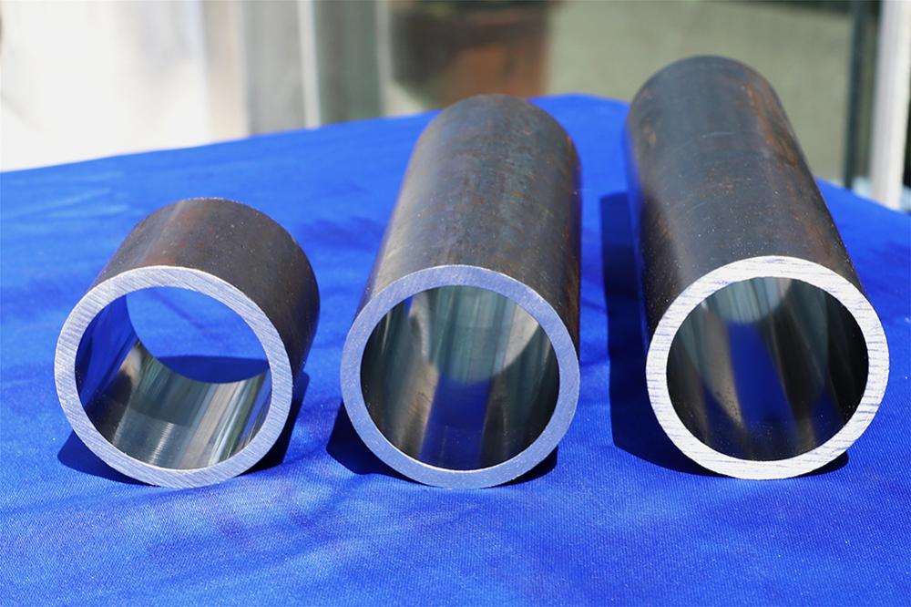 20mnv6 ống xi lanh được mài giũa