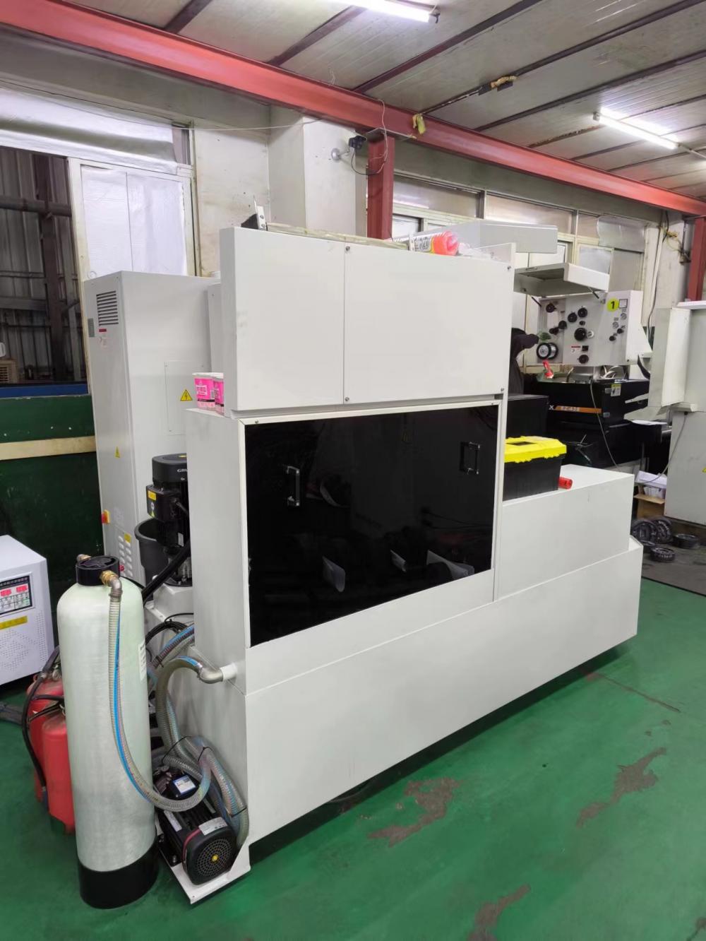 New Slow Wire Discharge Machine 4