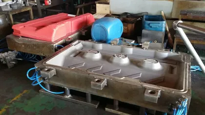 Traffic Barricade Machinery: Extrusion Blow Molding Machines