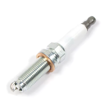 OEM LR050998 C2Z28434 Spark Plug for Land Rover and Jaguar Vehicles: Discovery 4, Range Rover Sports, Vogue, 3.0L V6, F-Type, XF, XJ