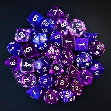 Betcon 35pcs Polyedrale RPG -Würfel Amethysts Set, DND -Rollenspiele Spiel Dice Purple Sets 5x7pcs