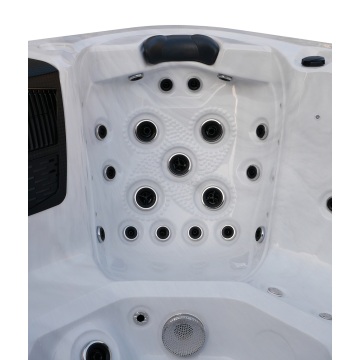 7 Persons Massage Spa Hot Tub