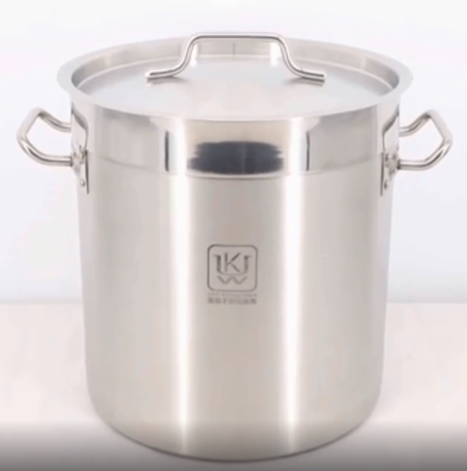 Stockpot en acier inoxydable avec couvercle