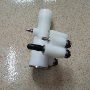 LINX 8900 Piezas de repuesto LINX FA11076 Conector de alimentación fluida de 3 vías con filtro para la impresora de inyección de tinta CIJ 8900 LINX 8900