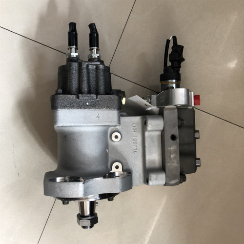 PC300-8 SAA6D114E Motor Yakıt Enjeksiyon Pompası 6745-71-1180