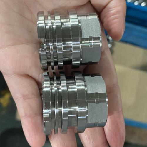 CNC lathe turning stainless steel cnc machining part