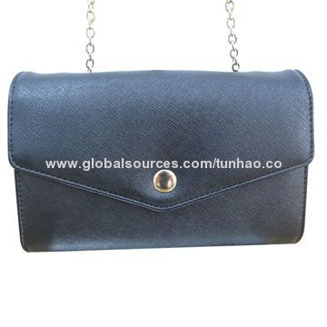 Fashionable Black PU Ladies' Handbag with Dis-mountable Metal Chain, Available in Various Sizes