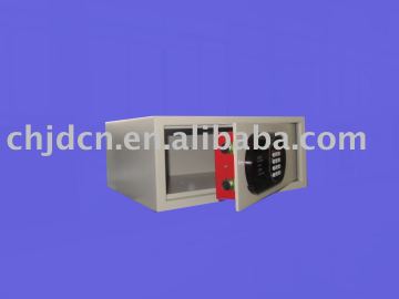 Electronic hotel safety box