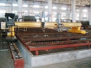 Cnc Plasma Cutting Machine With High Accuracy Gears Strip Transmission,h Beam Welding