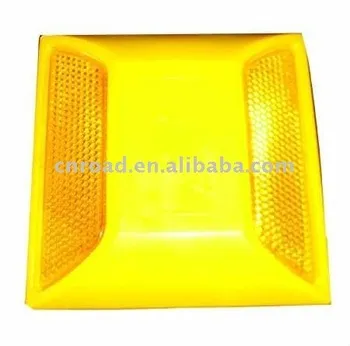 road reflector cat eyes