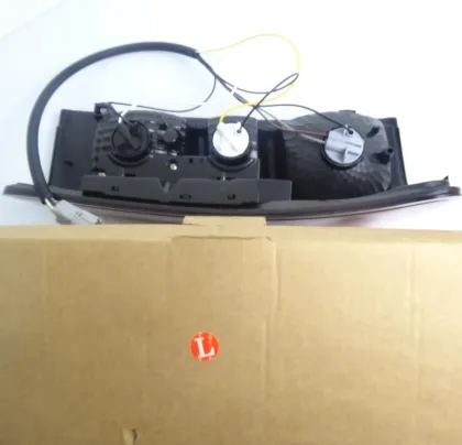 Rear Tail Light for D-Max 2012 8-98012969-G 898012969G