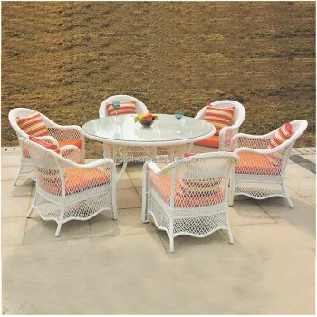 Royal Patio Furniture: Cheap PE Rattan Outdoor Table and Chairs - HFC-083 (White)