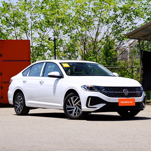 Compact gasoline vehicle VW Lavida