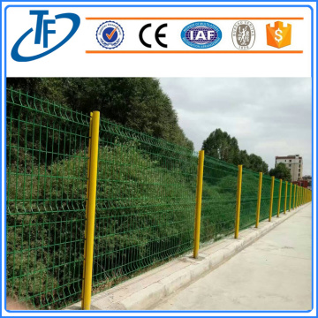 Residential Safety Peach Post Wire Fence