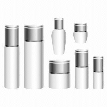 White Cosmetic Airless Bottles, Made of Plastic, Customized Colors and Logos Available