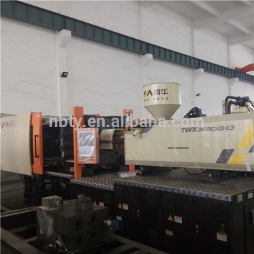 long life-span injection molding machine with servo pump