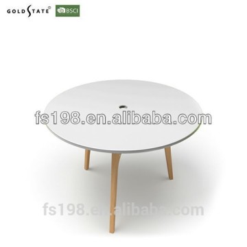 Three-leg wood round table