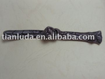 Simple Chinese knot