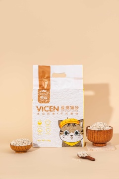 Eco-Friendly Cat Litter Emitting Subtle Dairy Aroma