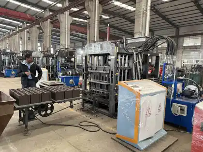 Advanced hollow brick making machine for construction