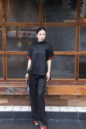 Shisanchai Zhaokong Xiyu Xiangyunsha Mandarin Collar Short-Sleeve Top