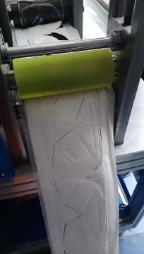 Tagliatrice semi-automatica per maschere per la produzione di maschere