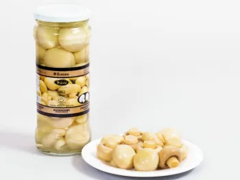 mushrooms whole in jar 330g