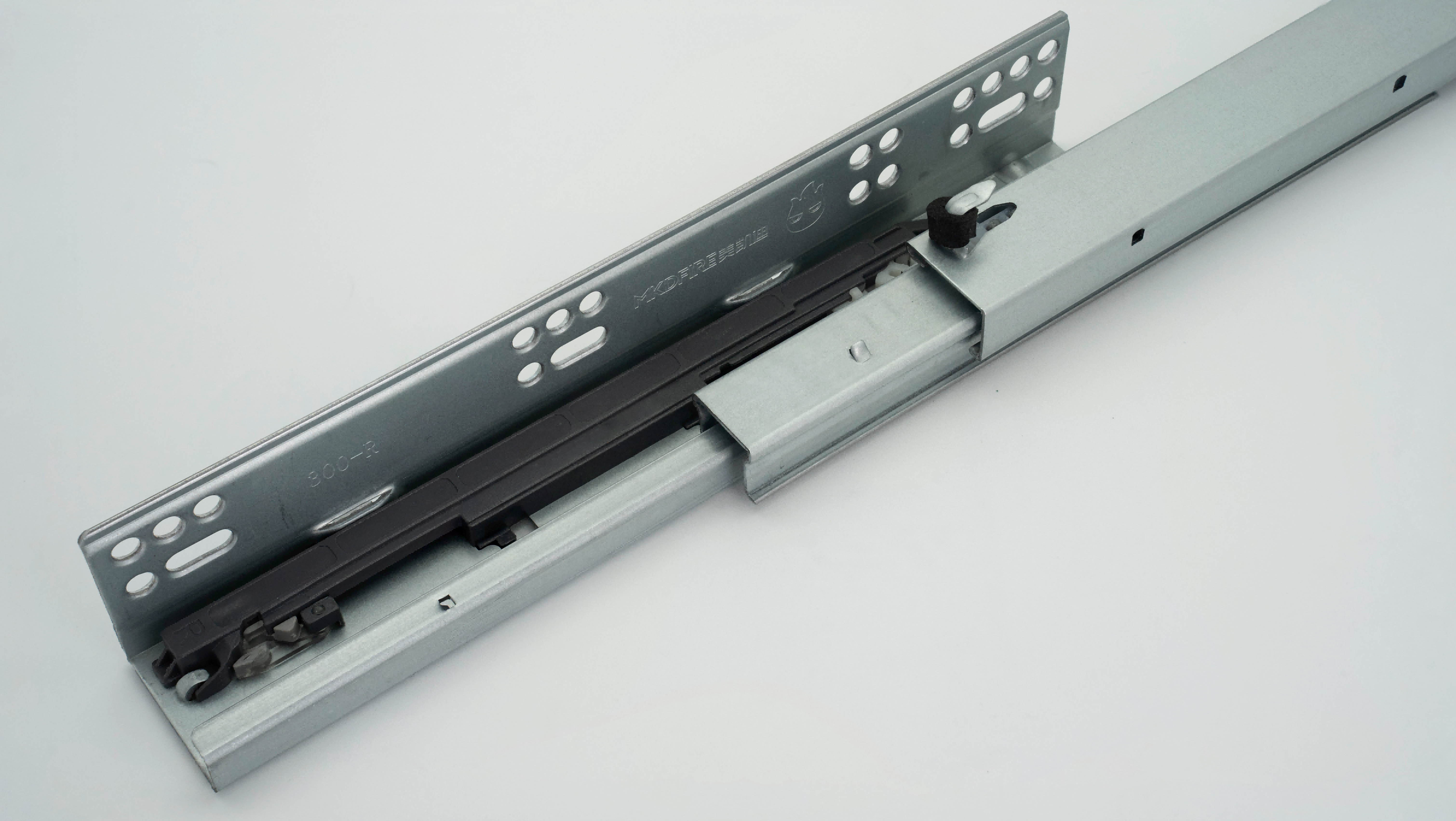 under mount drawer slides