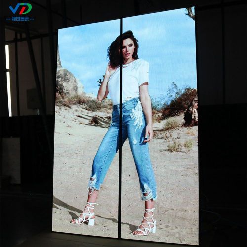 PH2.5 mirror poster led display