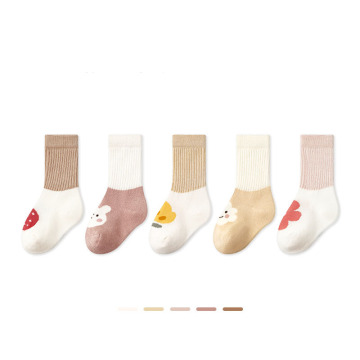 2024 Hot Sale Warm Soft Fuzzy Indoor Baby Socks for Newborns and Toddlers (0-12 Months)