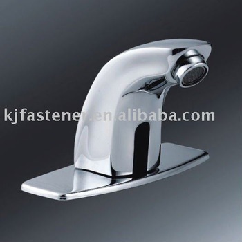 Brass sensor waterfall faucet