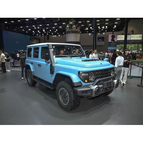 2025 BAW212 T01 2.0T Чангфенг издание