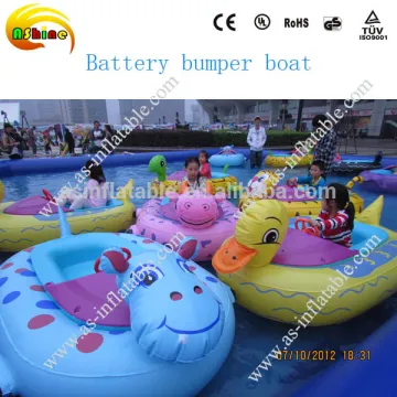 Hot Sale kids Battery Powered inflatable electric bumper boats for sale