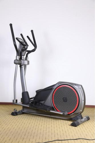 Bicicletta da spinning ellittica potenziata con cross trainer