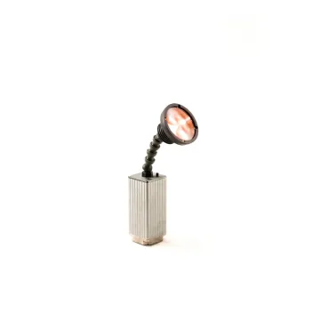DMX ZOOM Battery Powered LED Pinspot Light - Dimmable Wedding Lighting