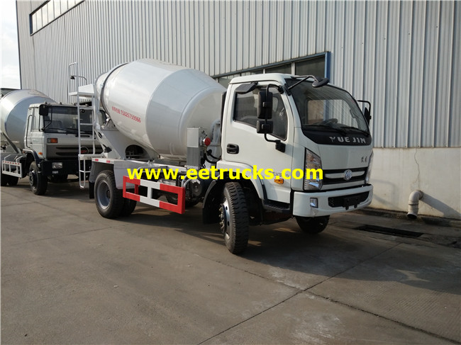 2500L Small Concrete Mixer Trucks